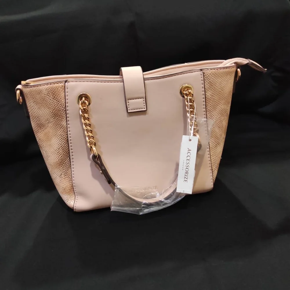 Accessorize London handbag - Picture 12 of 13